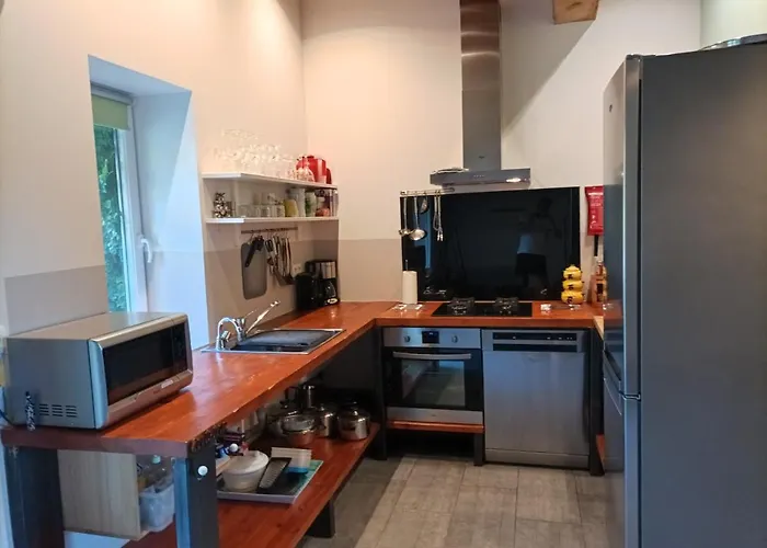 Domaine Le Piboul بيت للعطل *