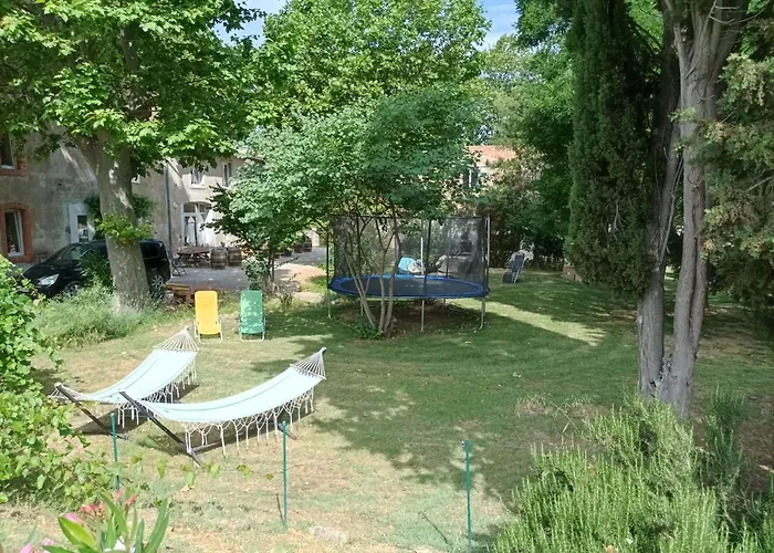 Domaine Le Piboul بيت للعطل