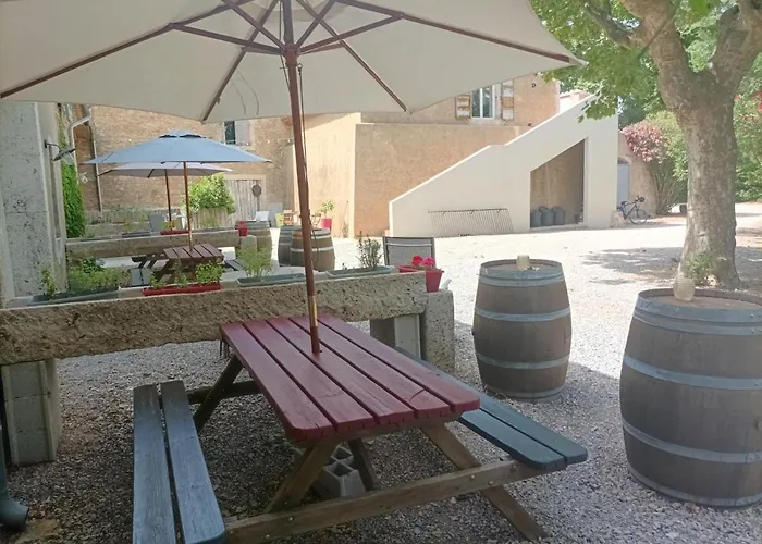 Domaine Le Piboul بيت للعطل